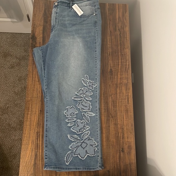 Diane Gilman blue jeans - Picture 5 of 6